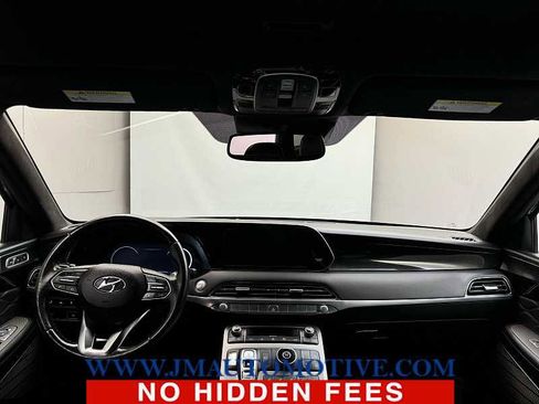 Used 2022 Hyundai Palisade Calligraphy image 12