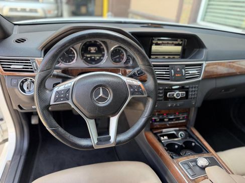 Used 2013 Mercedes-Benz E 350 Sedan image 16