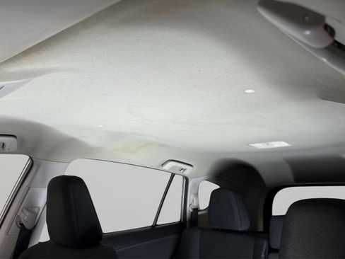 Used 2016 Toyota RAV4 LE image 31