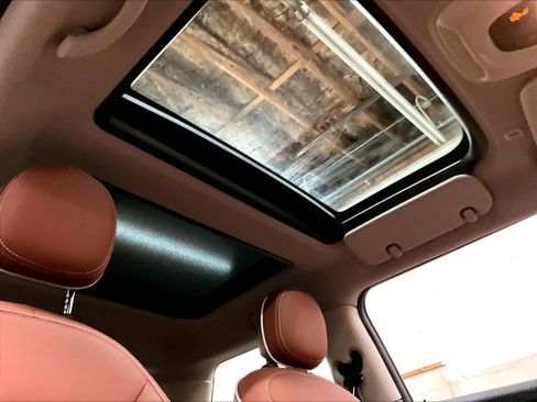 Used 2024 MINI Cooper SE image 25