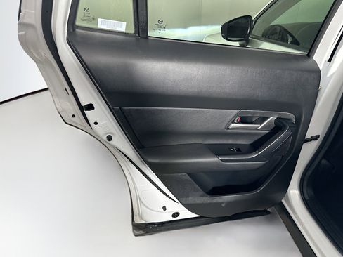 Used 2025 MAZDA CX-50 AWD 2.5 S w/ Premium Package image 28