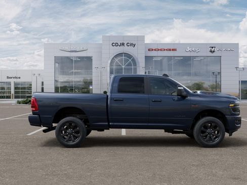 New 2026 RAM 2500 Laramie w/ Night Edition AWD/4WD image 21