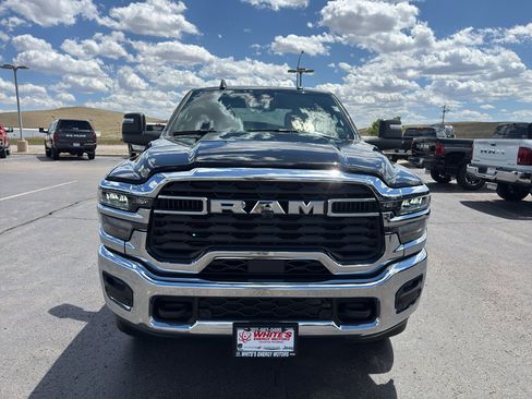 Certified 2026 RAM 2500 Big Horn AWD/4WD image 2