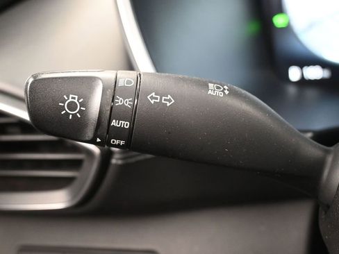 Used 2023 Hyundai Santa Fe Limited image 18