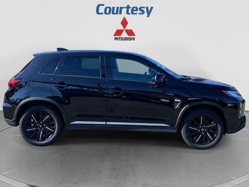 Used 2022 Mitsubishi Outlander Sport Black Edition AWD/4WD image 8