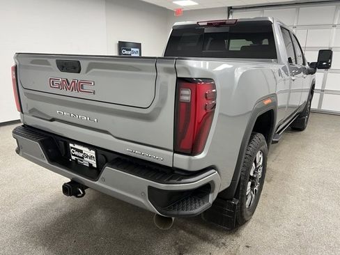 Used 2025 GMC Sierra 3500 Denali w/ Denali Reserve Package image 10