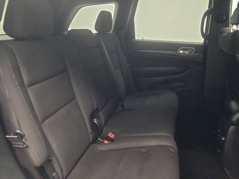 Used 2019 Jeep Grand Cherokee Laredo image 19