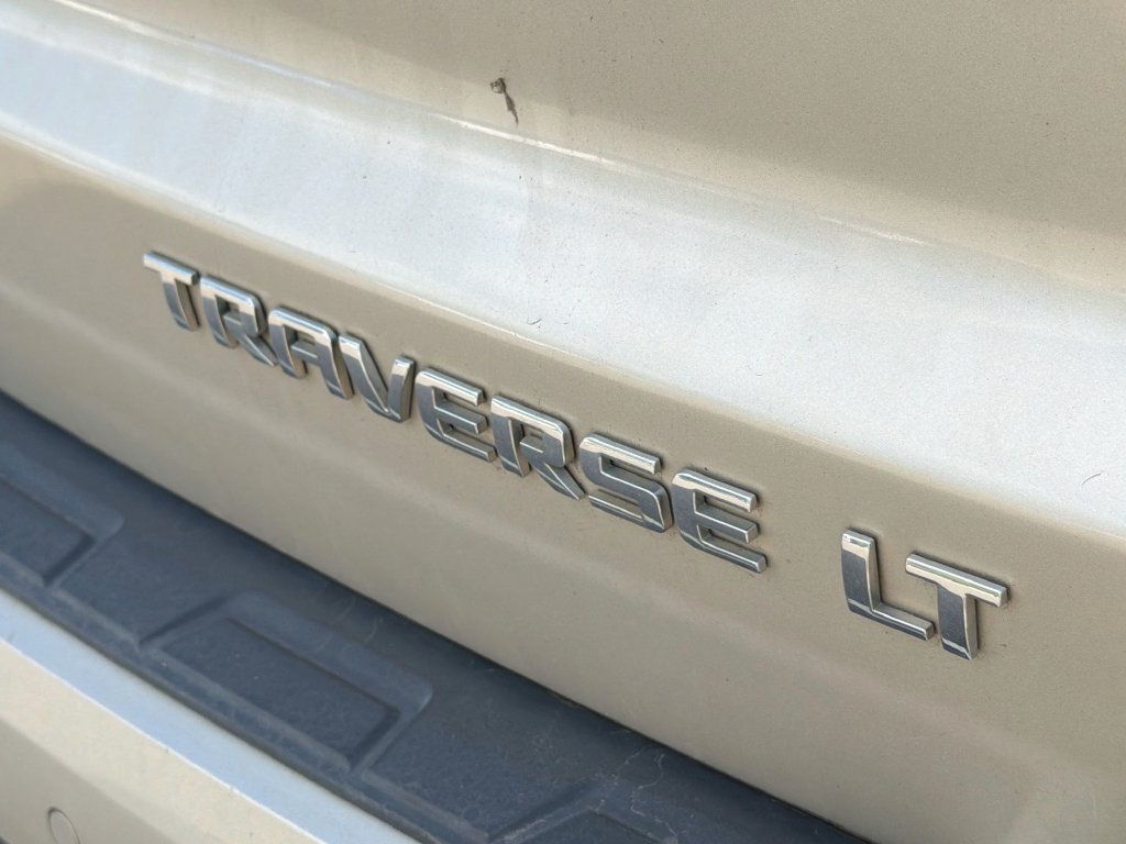 Used 2016 Chevrolet Traverse LT FWD image 38