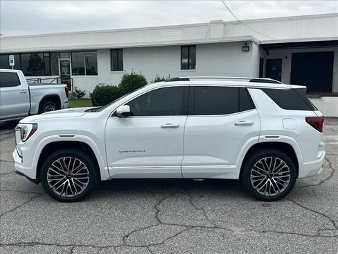 New 2026 GMC Terrain Denali AWD/4WD image 7