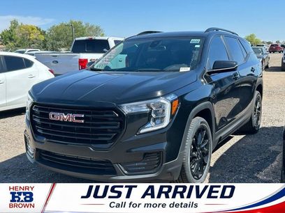 Used 2024 GMC Terrain SLE w/ Driver Convenience Package