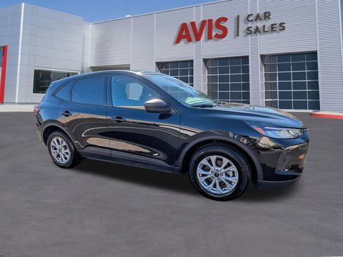 Used 2025 Ford Escape Active image 3