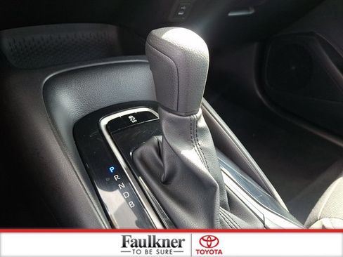 Certified 2025 Toyota Corolla LE FWD image 14