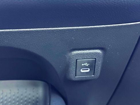 Used 2026 Toyota Corolla LE FWD image 21