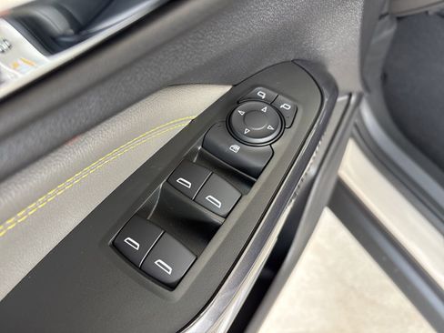 New 2026 Chevrolet Trax ACTIV w/ Driver Confidence Package FWD image 11