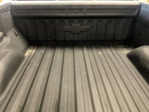 Used 2022 Chevrolet Colorado Z71 AWD/4WD image 15