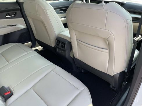 Used 2025 Nissan Murano SL w/ Cargo Package AWD/4WD image 16