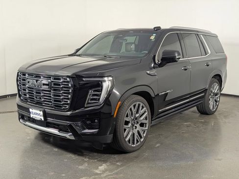Used 2025 GMC Yukon Denali Ultimate image 4