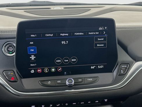 Used 2023 Chevrolet Blazer LT image 19