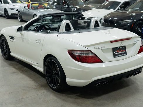 Used 2014 Mercedes-Benz SLK 55 AMG image 20