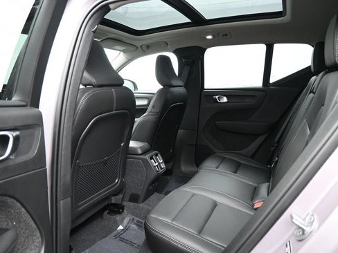 New 2026 Volvo XC40 B5 Ultra w/ Protection Package Premier AWD/4WD image 23