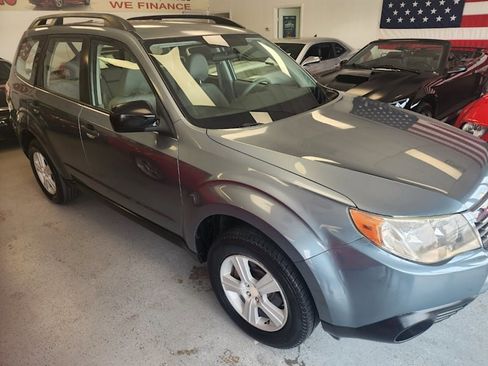 Used 2010 Subaru Forester 2.5X image 9