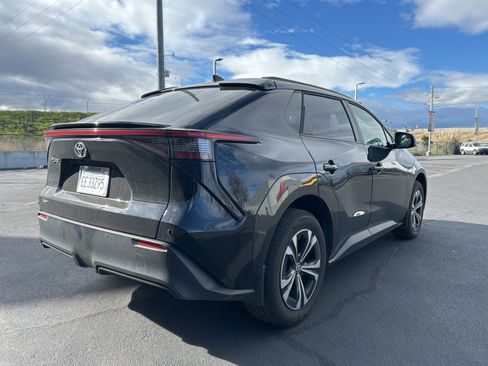 Certified 2025 Toyota bZ4X FWD image 4