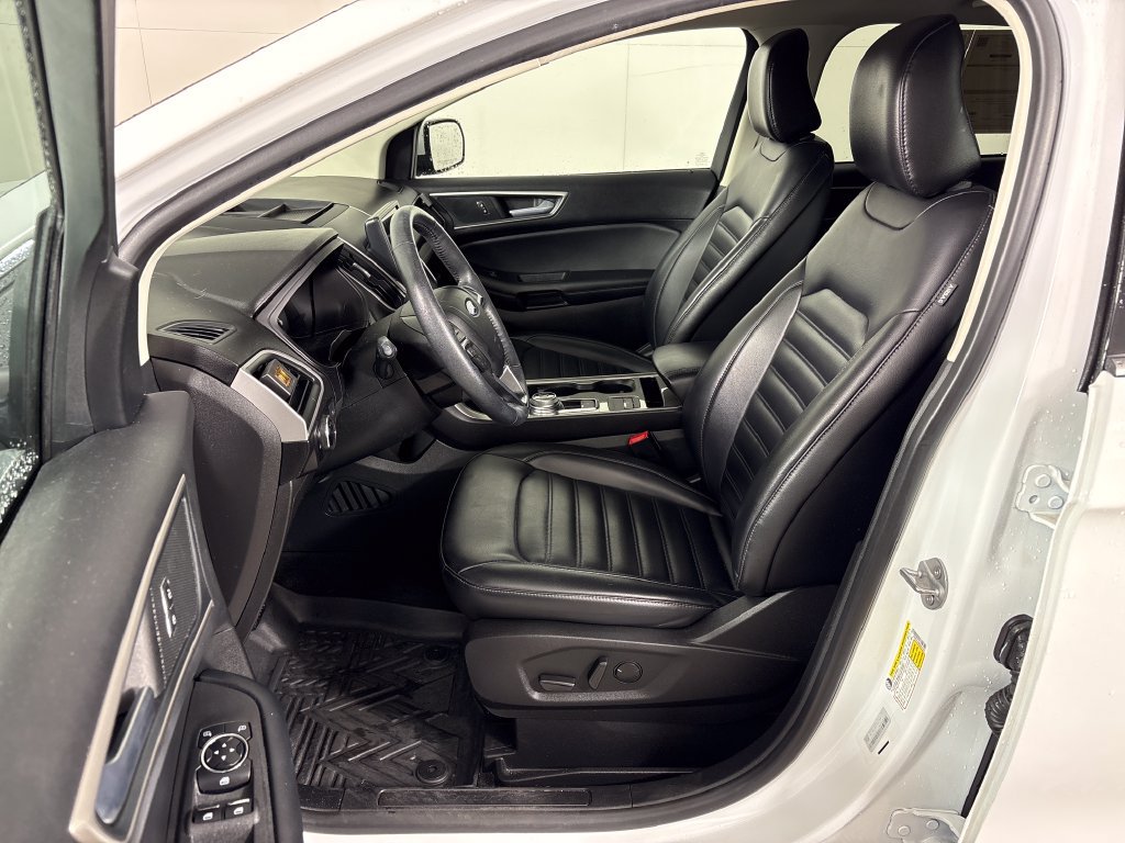 Certified 2024 Ford Edge SEL AWD/4WD image 31