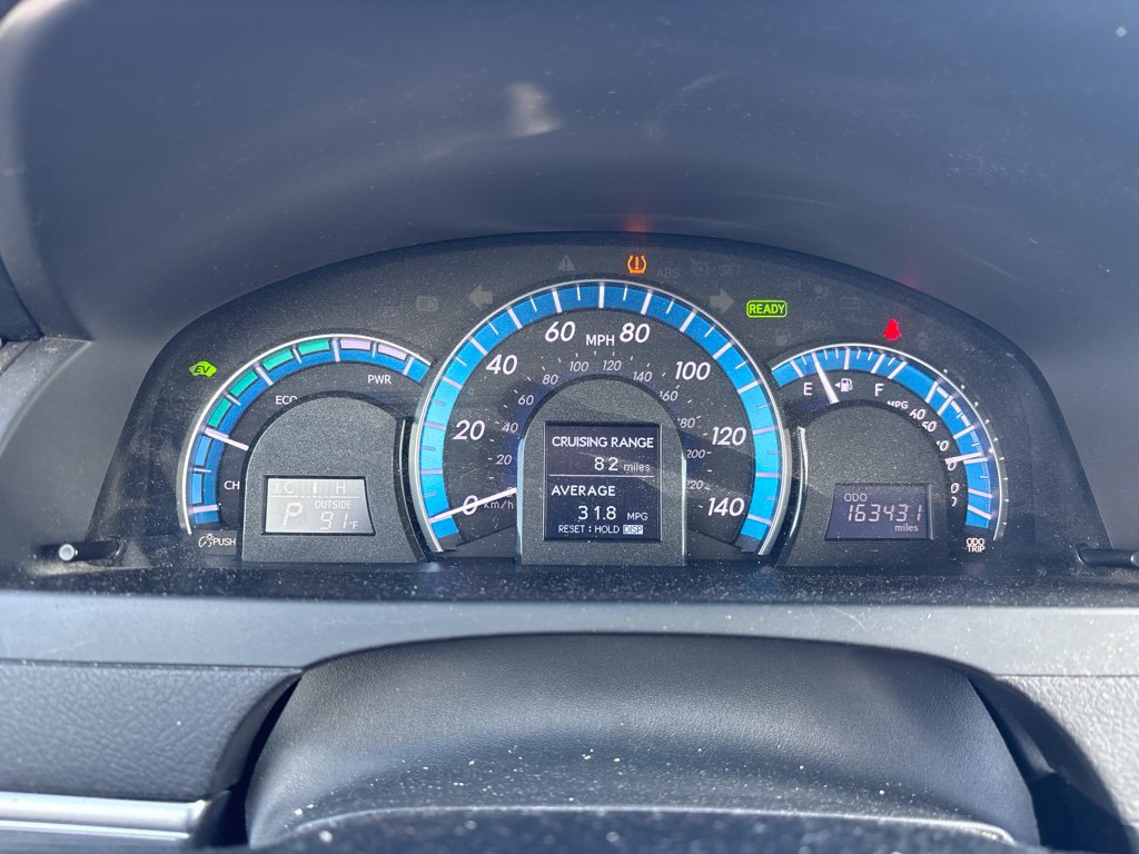 Used 2012 Toyota Camry LE FWD image 10
