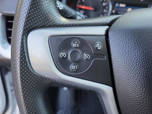 Used 2024 GMC Terrain SLE image 14