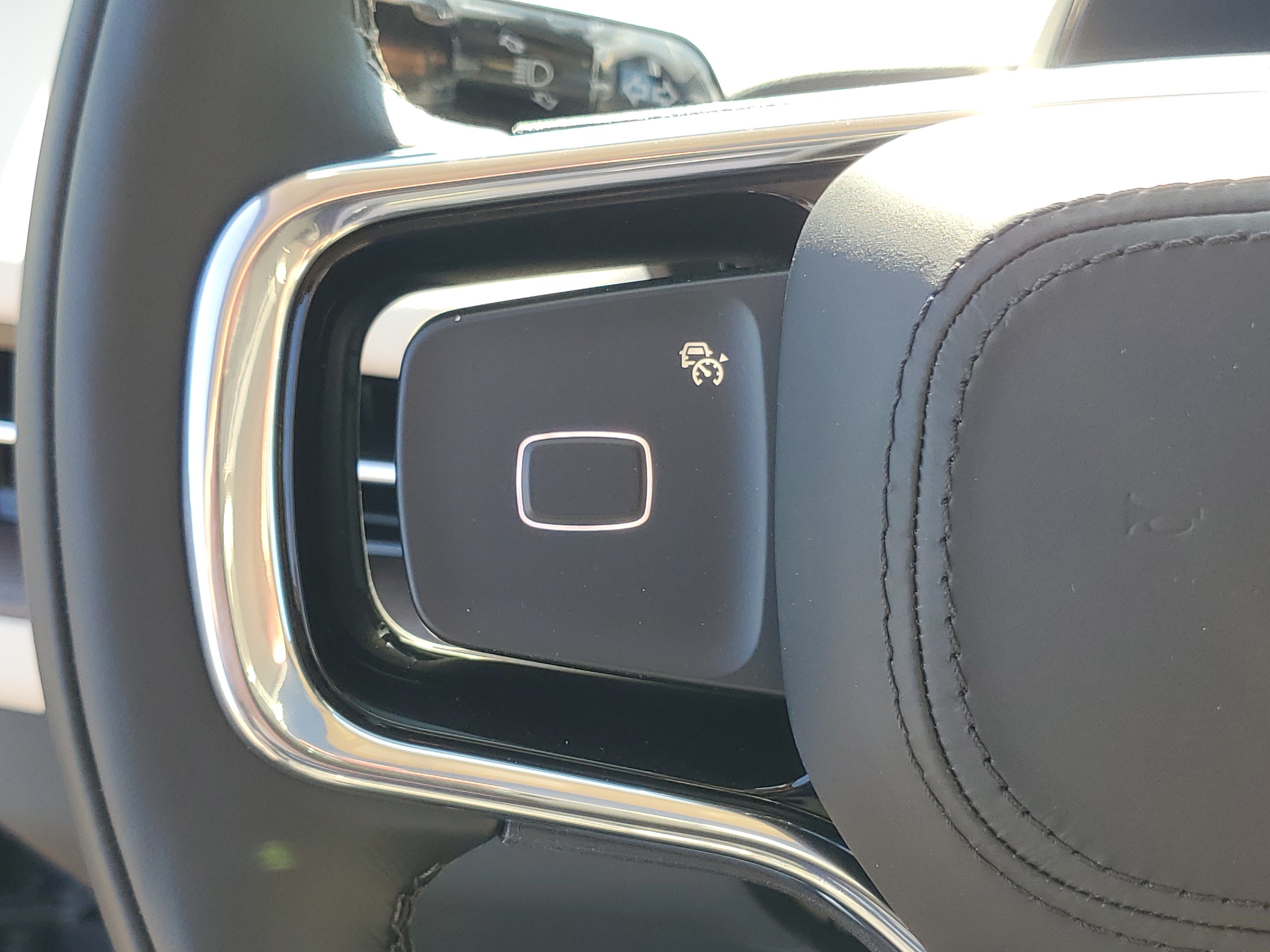 New 2027 Lincoln Navigator Reserve AWD/4WD image 17