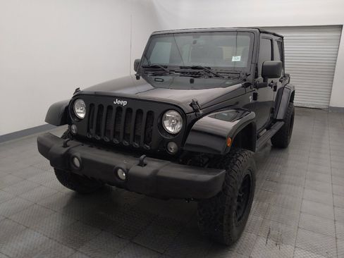 Used 2014 Jeep Wrangler Unlimited Rubicon w/ Max Tow Package image 15