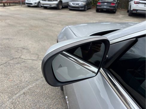 Used 2018 Maserati Quattroporte GTS GranSport image 18