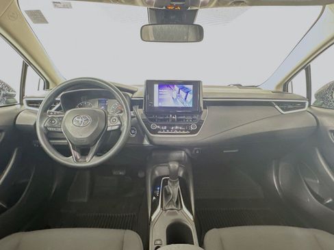 Used 2024 Toyota Corolla LE w/ LE Convenience Package FWD image 29