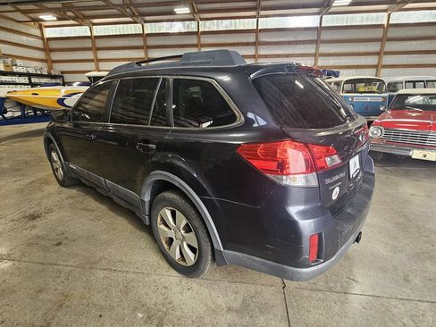 Used 2010 Subaru Outback 2.5i Limited w/ Protection Package 1A AWD/4WD image 6