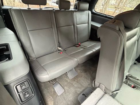 Used 2008 Toyota Sequoia Limited image 24