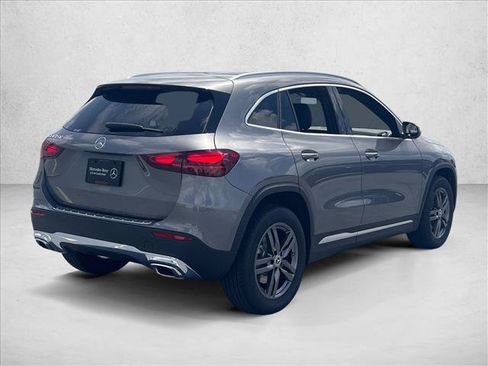 New 2026 Mercedes-Benz GLA 250 image 2