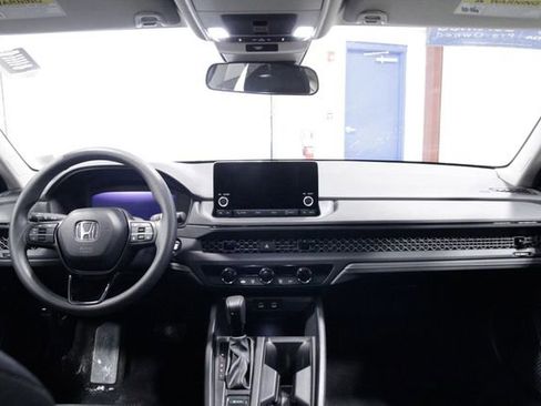 Certified 2024 Honda Accord LX image 17