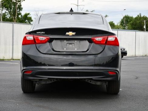 Used 2022 Chevrolet Malibu LS FWD image 6