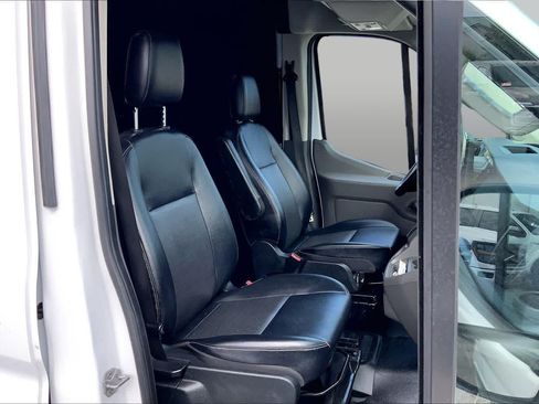 Used 2024 Ford Transit 250 148 High Roof Extended w/ Load Area Protection Package RWD image 9