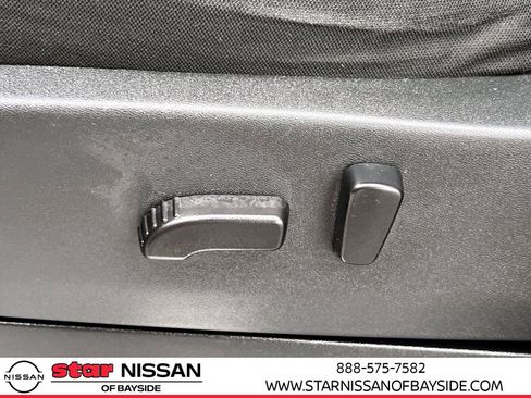 Used 2023 Nissan Frontier PRO-4X w/ Pro Convenience Package image 19