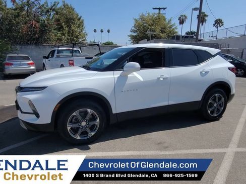 Certified 2025 Chevrolet Blazer LT AWD/4WD image 5