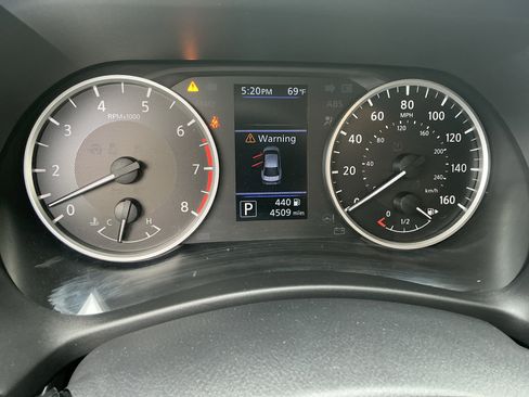 Used 2025 Nissan Sentra S FWD image 15