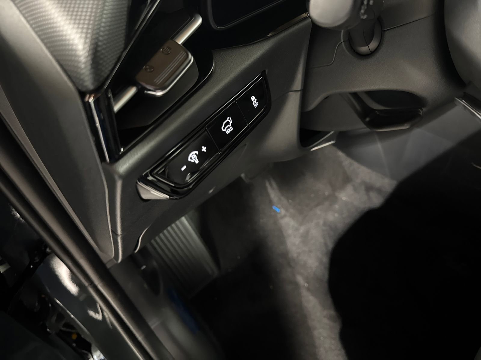 New 2026 Kia Niro Wind w/ Wind Preserve Package FWD image 16
