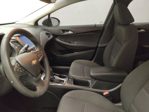 Used 2017 Chevrolet Cruze LT w/ Sun And Sound Package image 17