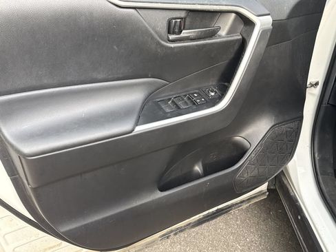 Used 2023 Toyota RAV4 LE FWD image 14