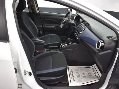Used 2024 Nissan Versa SV image 16
