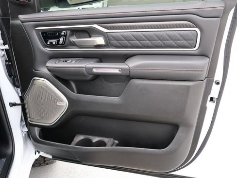 Used 2026 RAM 1500 Tungsten AWD/4WD image 16