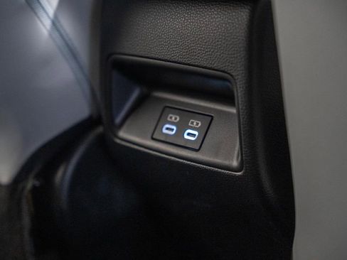 Used 2023 Toyota Corolla XSE image 29