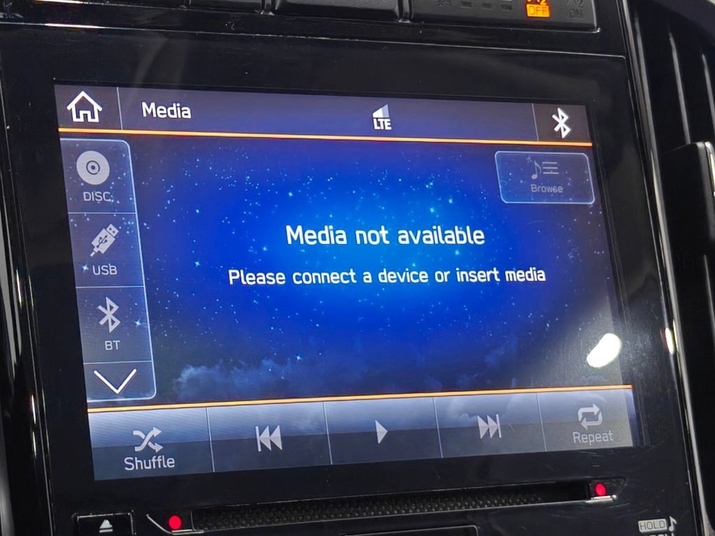 Used 2022 Subaru Ascent Limited w/ Technology Package AWD/4WD image 43