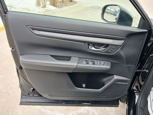 Used 2024 Honda CR-V Sport-L image 11